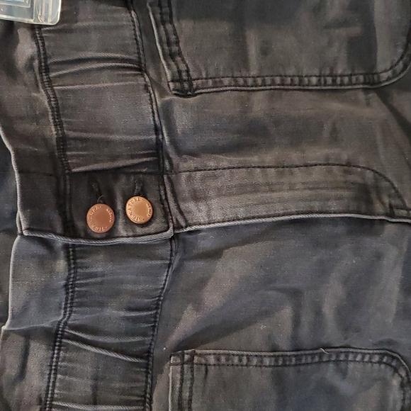 Kancan High Rise Shorts - Picture 3 of 11